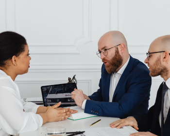 Discussions professionnelles